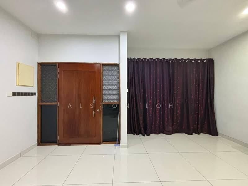 3-storey Terraced House for Sale in Jelutong (Penang) - Alston Loh - Entrance - PropertyGuru.com.my