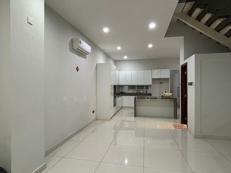 3-storey Terraced House for Sale in Jelutong (Penang) - Alston Loh - Kitchen - PropertyGuru.com.my
