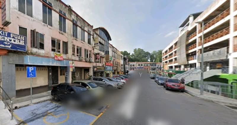 Shop for Sale in Pusat Bandar Rawang (Rawang) - Eugene Yap - Exterior - PropertyGuru.com.my