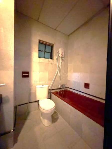 Condominium for Rent at Putra Indah Condominium - Philip Ng - Bathroom - PropertyGuru.com.my