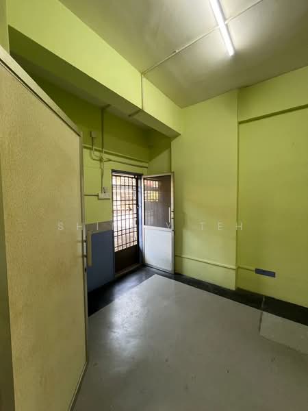 Shop for Sale in Ayer Itam (Penang) - Shirley Teh - Interior - PropertyGuru.com.my