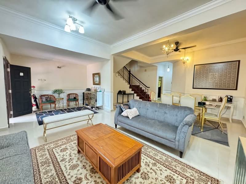 2-storey Terraced House for Sale in Bukit Jelutong (Shah Alam) - Afiqah zaidi - PropertyGuru.com.my