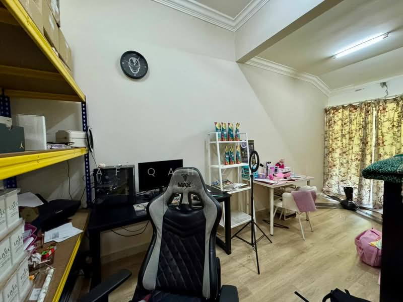 2-storey Terraced House for Sale in Bukit Jelutong (Shah Alam) - Afiqah zaidi - PropertyGuru.com.my