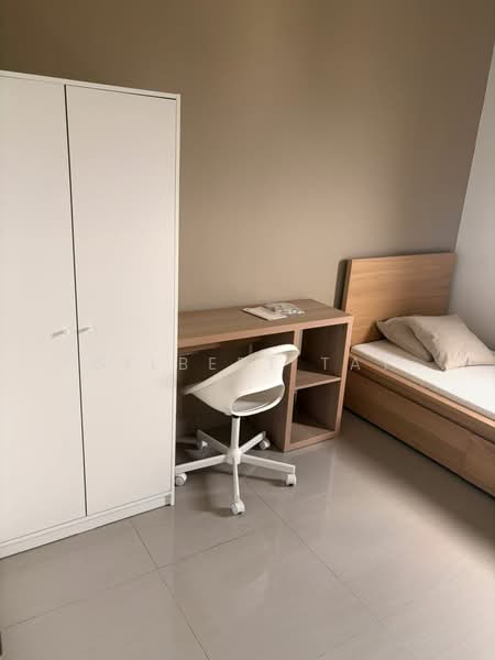 Servis Apartment untuk Disewa di SkyLake Residence - Gilbert Tay - Bedroom - PropertyGuru.com.my