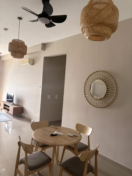 Servis Apartment untuk Disewa di SkyLake Residence - Gilbert Tay - Dining Room - PropertyGuru.com.my