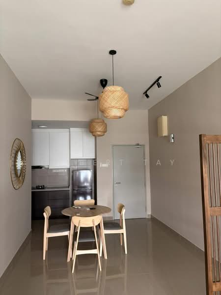 Servis Apartment untuk Disewa di SkyLake Residence - Gilbert Tay - Dining Room - PropertyGuru.com.my