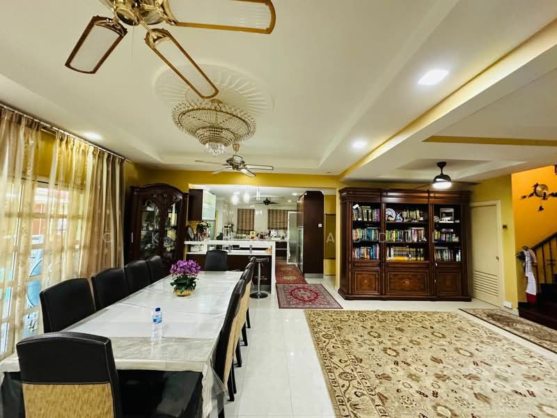 Rumah Banglo untuk Dijual di Ampang Jaya (Ampang) - Cik Maya Abdul - Dining Room - PropertyGuru.com.my