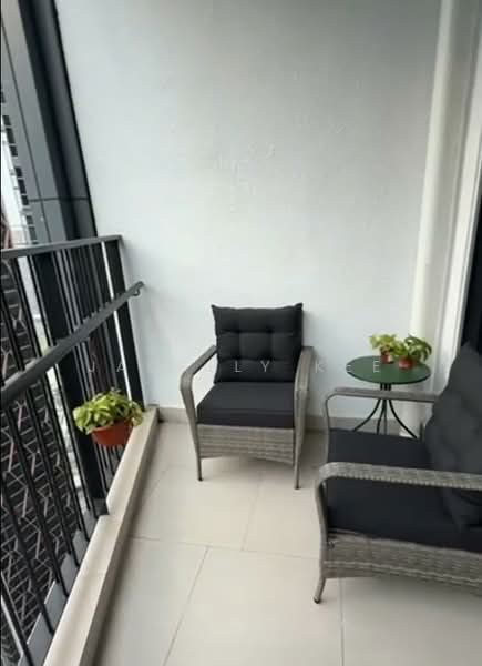 Servis Apartment untuk Disewa di Isola - Jacklly Kee - Balcony - PropertyGuru.com.my