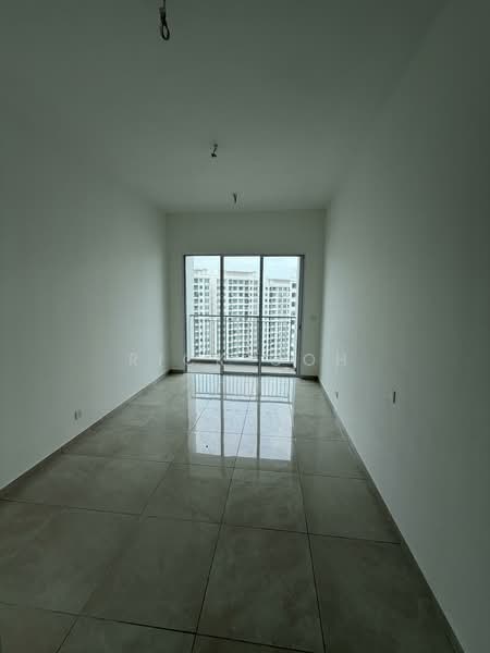 Kondominium untuk Dijual di Lucerne Residences - Rick Goh - Balcony - PropertyGuru.com.my