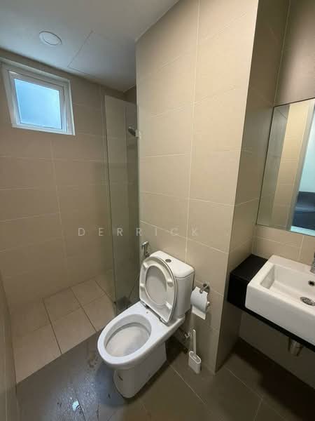 Kondominium untuk Dijual di Tropicana Bay Residences - Derrick . - Bathroom - PropertyGuru.com.my