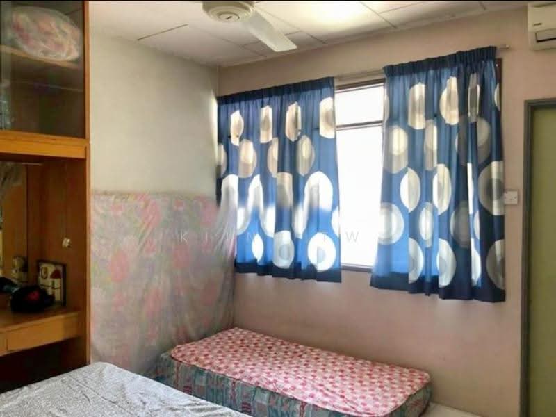 2-storey Terraced House for Sale in Taman Bukit Maluri (Kepong) - Kiing TW - Bedroom - PropertyGuru.com.my