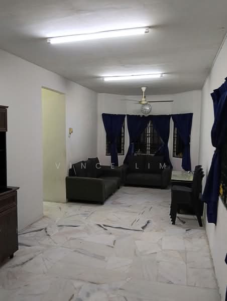 Condominium for Rent at Desaminium Flora - Vince Lim - Living Room - PropertyGuru.com.my