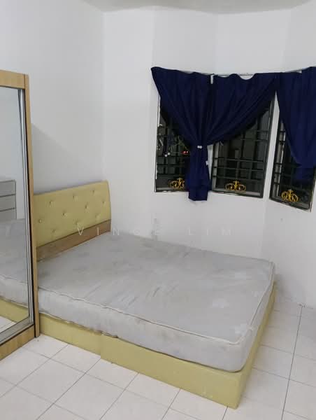 Condominium for Rent at Desaminium Flora - Vince Lim - Bedroom - PropertyGuru.com.my