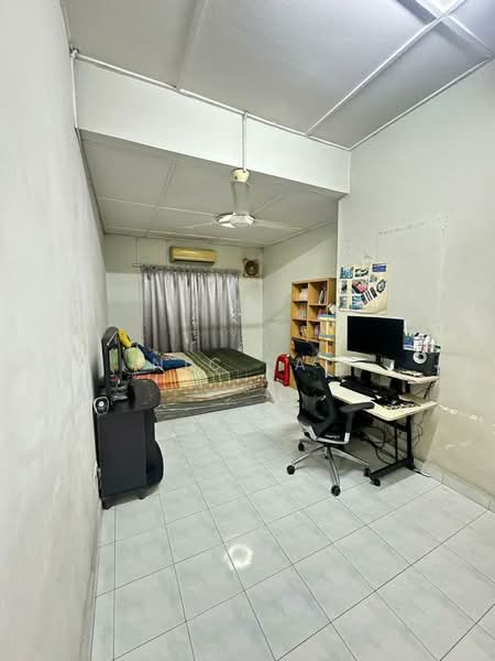 2-storey Terraced House for Sale in Batu Caves (Kuala Lumpur) - Nic Lai - Bedroom - PropertyGuru.com.my