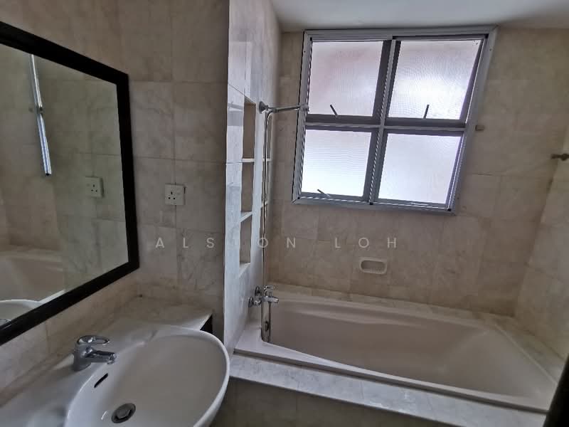 Rumah Banglo untuk Dijual di Taman Scotland (George Town) - Alston Loh - Bathroom - PropertyGuru.com.my