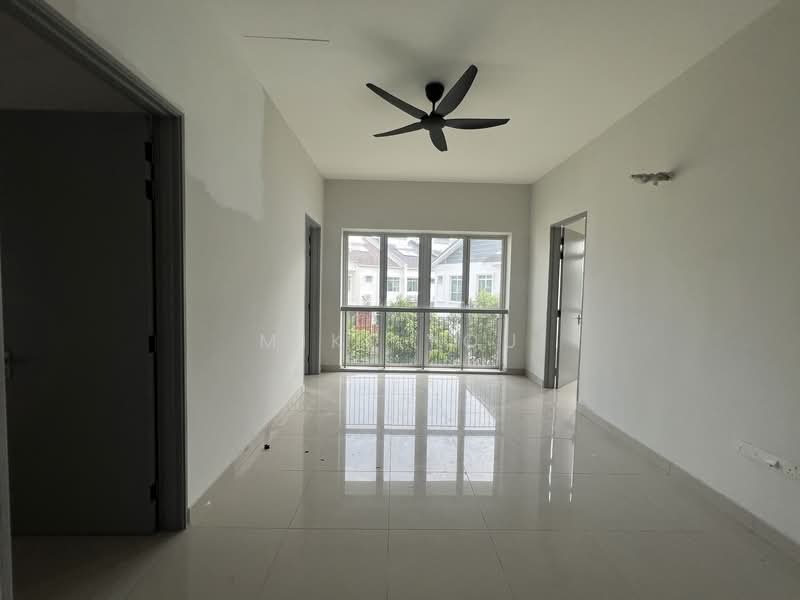 2-storey Terraced House for Rent in Kota Kemuning (Shah Alam) - Miki You - Living Room - PropertyGuru.com.my