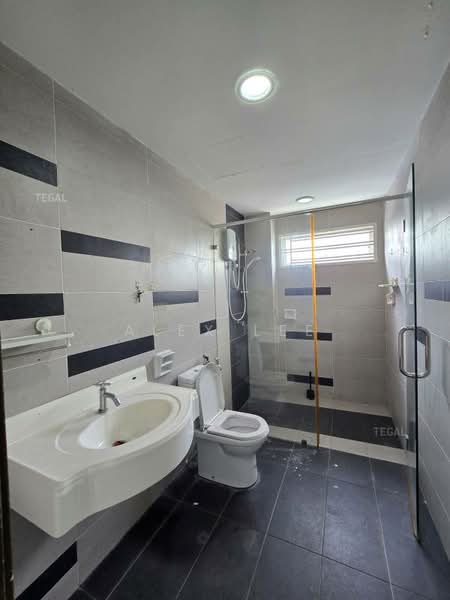 Rumah Teres untuk Dijual di Bandar Puteri Klang (Klang) - Alex Lee - Bathroom - PropertyGuru.com.my