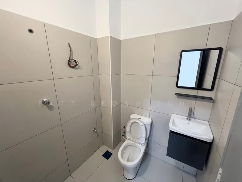 2-storey Terraced House for Sale in Bandar Sungai Long (Selangor) - FATT SEONG FONG - Bathroom - PropertyGuru.com.my