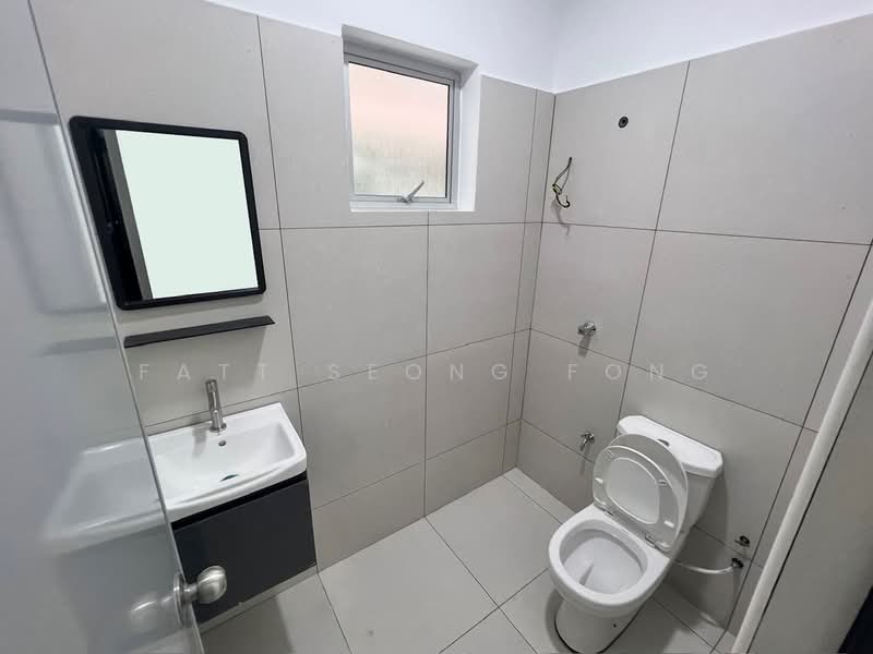 2-storey Terraced House for Sale in Bandar Sungai Long (Selangor) - FATT SEONG FONG - Bathroom - PropertyGuru.com.my