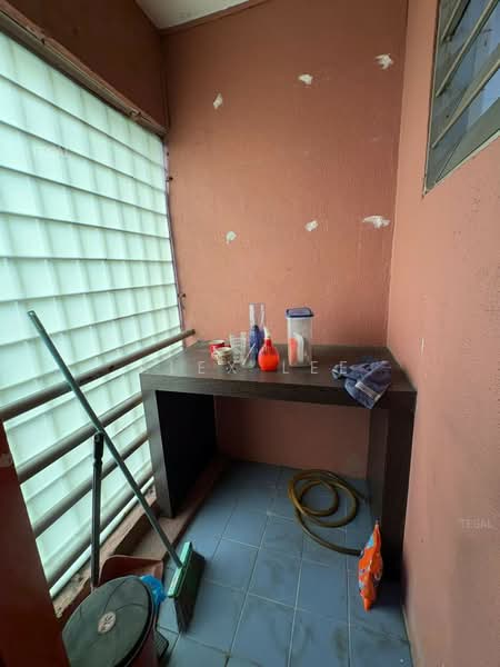 Warehouse for Rent in Shah Alam (Selangor) - Alex Lee - Balcony - PropertyGuru.com.my