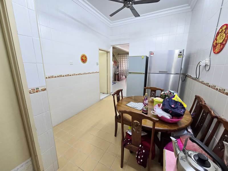 2-storey Terraced House for Sale in Taman Prima Impian (Kepong) - Kiing TW - Kitchen - PropertyGuru.com.my