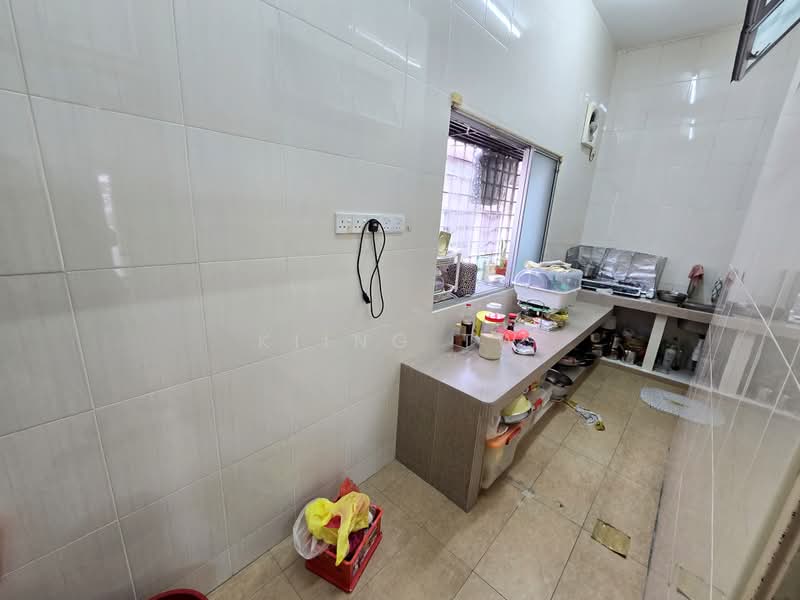2-storey Terraced House for Sale in Taman Prima Impian (Kepong) - Kiing TW - Kitchen - PropertyGuru.com.my