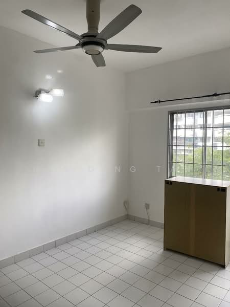 Kondominium untuk Disewa di Seri Cendekia - Hua Ding Tan - PropertyGuru.com.my