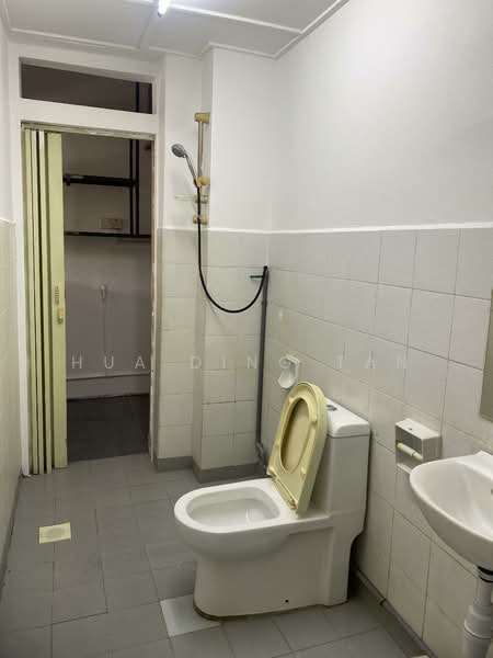 Kondominium untuk Disewa di Seri Cendekia - Hua Ding Tan - PropertyGuru.com.my