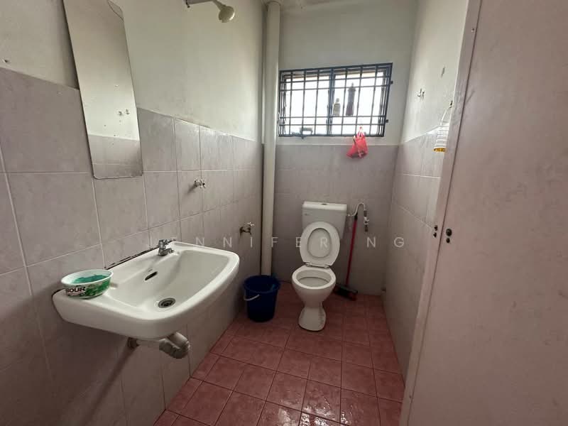 Rumah Teres 2 Tingkat untuk Dijual di Taman Nusantara (Iskandar Puteri (Nusajaya)) - Jennifer Ng - Bathroom - PropertyGuru.com.my
