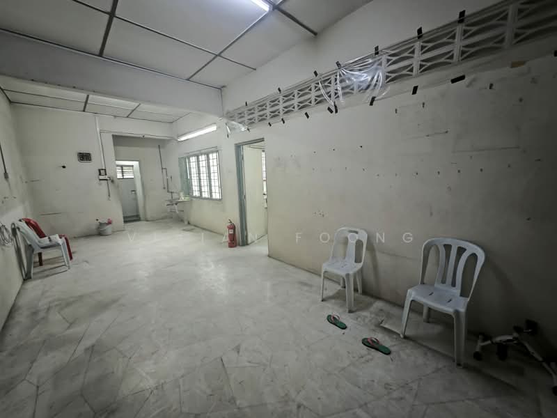 Shop for Rent in Gunung Rapat (Ipoh) - Vivian Foong - Interior - PropertyGuru.com.my