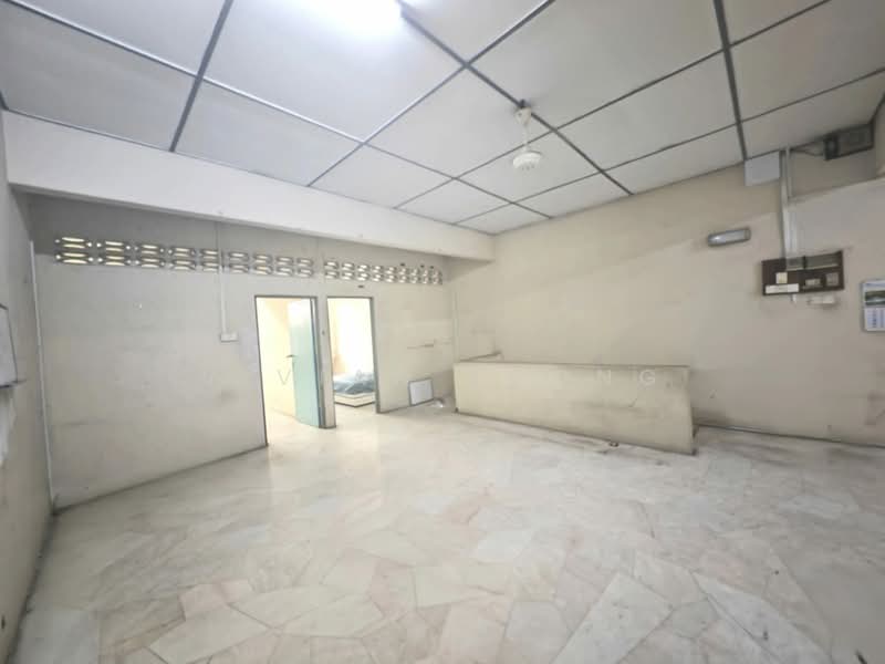 Shop for Rent in Gunung Rapat (Ipoh) - Vivian Foong - Interior - PropertyGuru.com.my