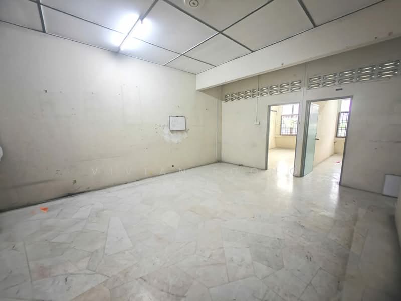 Shop for Rent in Gunung Rapat (Ipoh) - Vivian Foong - Interior - PropertyGuru.com.my