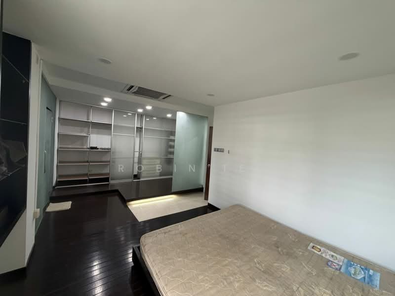 2-storey Terraced House for Rent in Taman Putri Kulai (Kulai) - Robin Teo - Bedroom - PropertyGuru.com.my