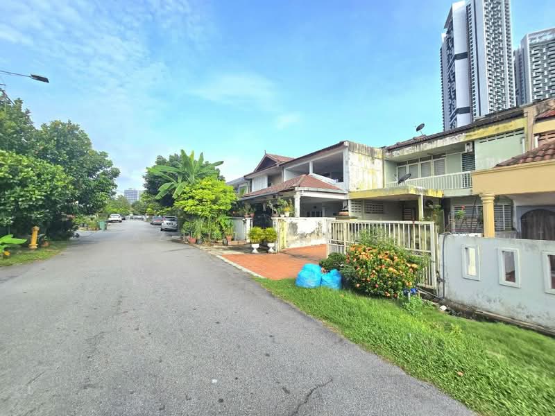 Rumah Teres 2 Tingkat untuk Dijual di Ulu Kelang (Selangor) - Azrul Ismail - Exterior - PropertyGuru.com.my