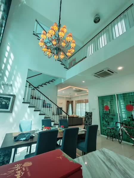 Banglo Pautan untuk Disewa di Ambang Botanic (Klang) - Kelly Teo - Dining Room - PropertyGuru.com.my