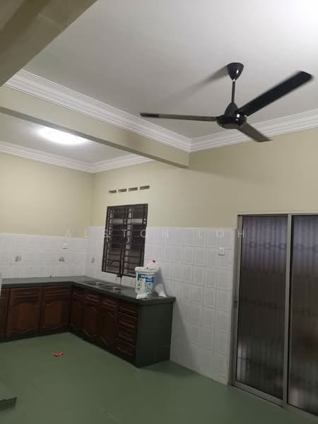 Rumah Berkembar untuk Dijual di Taman Thean Teik (Ayer Itam) - Alston Loh - Kitchen - PropertyGuru.com.my