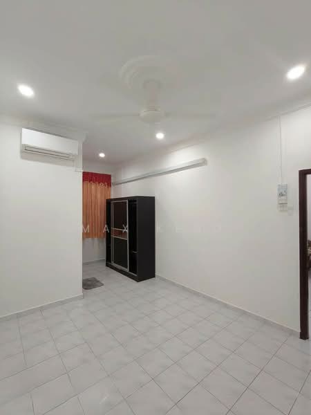 1-storey Terraced House for Sale in Gelang Patah (Johor) - Max Keng - Interior - PropertyGuru.com.my