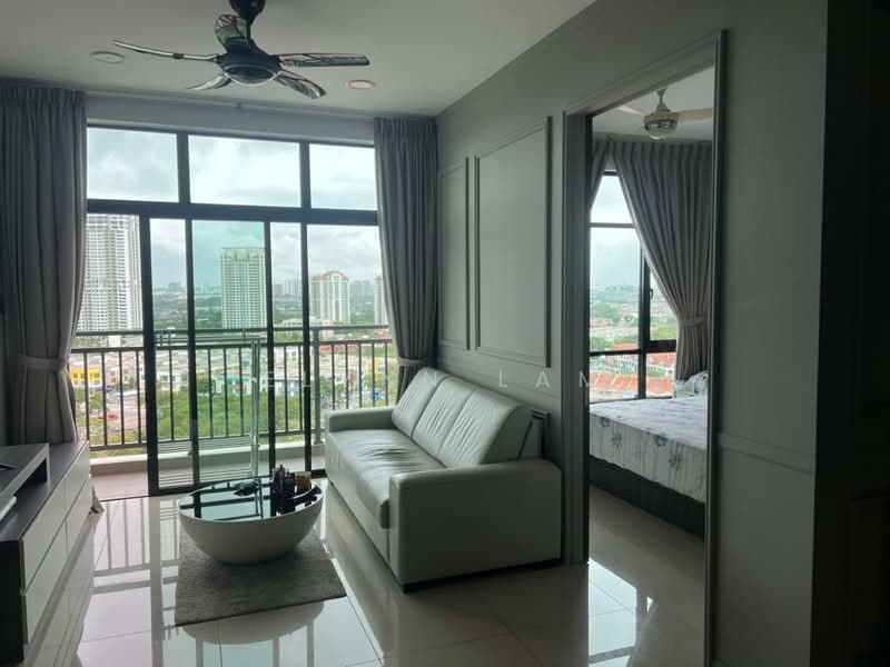 Servis Apartment untuk Dijual di Molek Regency - Elynn Lam - Living Room - PropertyGuru.com.my