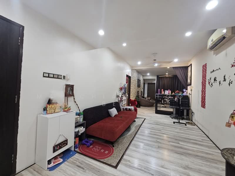 Rumah Bandar untuk Dijual di Sungai Ara (Penang) - May Chiam Khooi Bee - Living Room - PropertyGuru.com.my