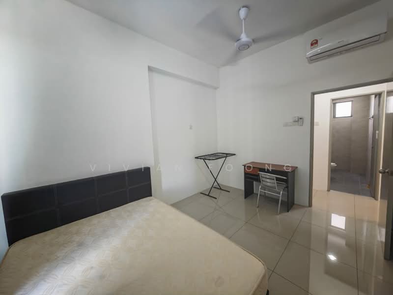 Apartment for Rent at Casa Kayangan - Vivian Foong - Bedroom - PropertyGuru.com.my