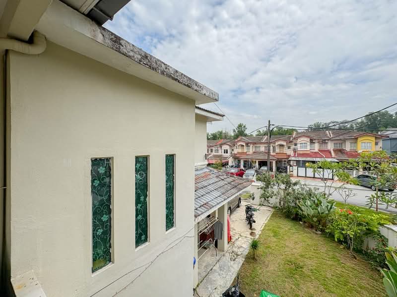 Rumah Teres 2 Tingkat untuk Dijual di Taman Lestari Perdana (Seri Kembangan) - Mohd Hazlan bin Mohd Sopi - PropertyGuru.com.my