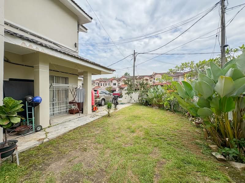 Rumah Teres 2 Tingkat untuk Dijual di Taman Lestari Perdana (Seri Kembangan) - Mohd Hazlan bin Mohd Sopi - PropertyGuru.com.my