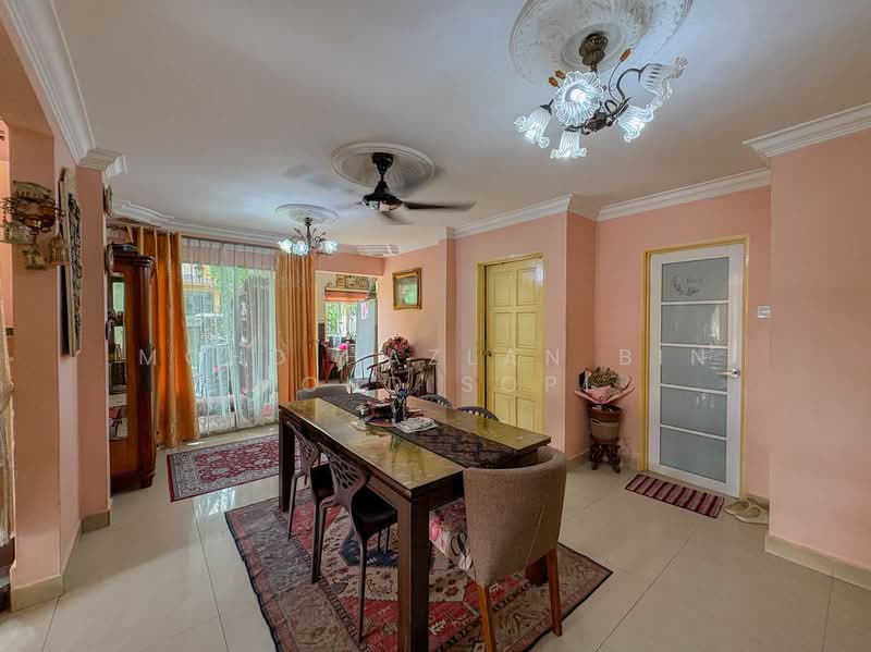 Rumah Teres 2 Tingkat untuk Dijual di Taman Lestari Perdana (Seri Kembangan) - Mohd Hazlan bin Mohd Sopi - PropertyGuru.com.my