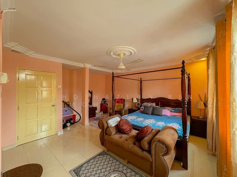 Rumah Teres 2 Tingkat untuk Dijual di Taman Lestari Perdana (Seri Kembangan) - Mohd Hazlan bin Mohd Sopi - PropertyGuru.com.my