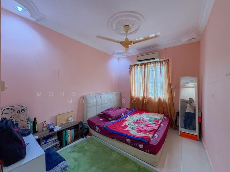 Rumah Teres 2 Tingkat untuk Dijual di Taman Lestari Perdana (Seri Kembangan) - Mohd Hazlan bin Mohd Sopi - PropertyGuru.com.my