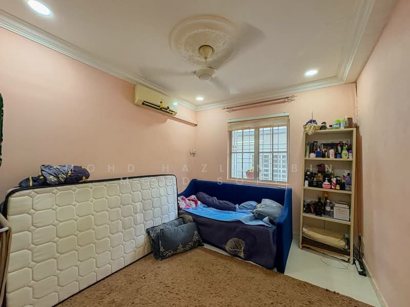 Rumah Teres 2 Tingkat untuk Dijual di Taman Lestari Perdana (Seri Kembangan) - Mohd Hazlan bin Mohd Sopi - PropertyGuru.com.my