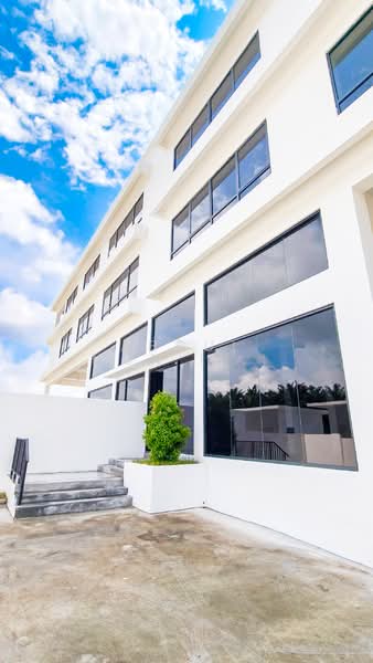 Semi-D Factory for Sale in Banting (Selangor) - Abdul Mun'im Abdul Rahman - PropertyGuru.com.my