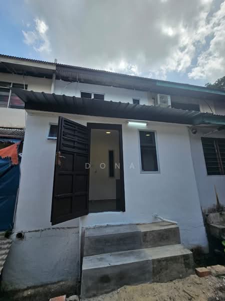 Rumah Teres 2 Tingkat untuk Dijual di Taman Tiram Jaya (Ulu Tiram) - Dona - PropertyGuru.com.my