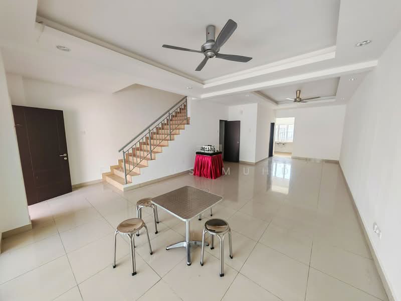 2-storey Terraced House for Sale in Dengkil (Selangor) - Fairus Muhd - Living Room - PropertyGuru.com.my
