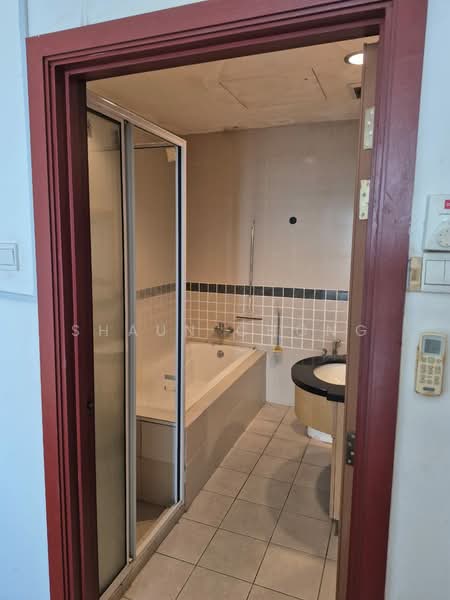 Servis Apartment untuk Disewa di The Heritage Residence - Shaun Chong - Bathroom - PropertyGuru.com.my